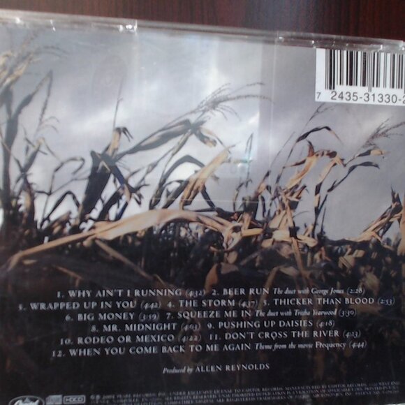 Garth Brooks Scarecrow The Limited Series CD 2005 - Picture 2 of 3